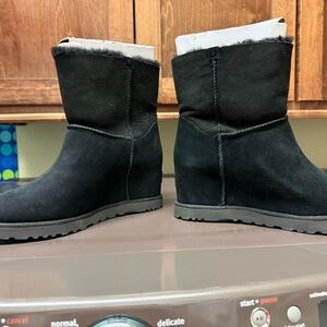 Uggs Black Suede Wedge Ankle Boots with Shearling Trim. Brand new.